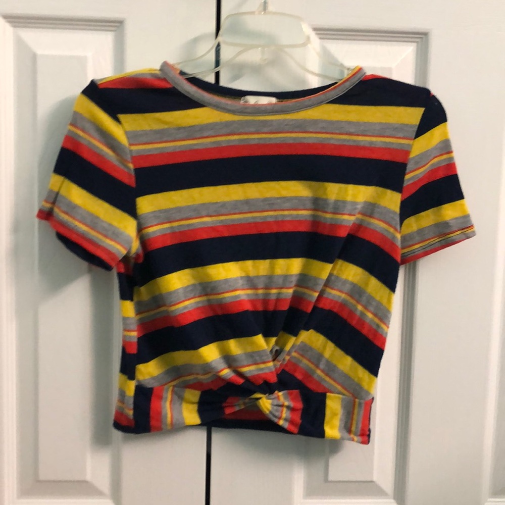 Crop top
